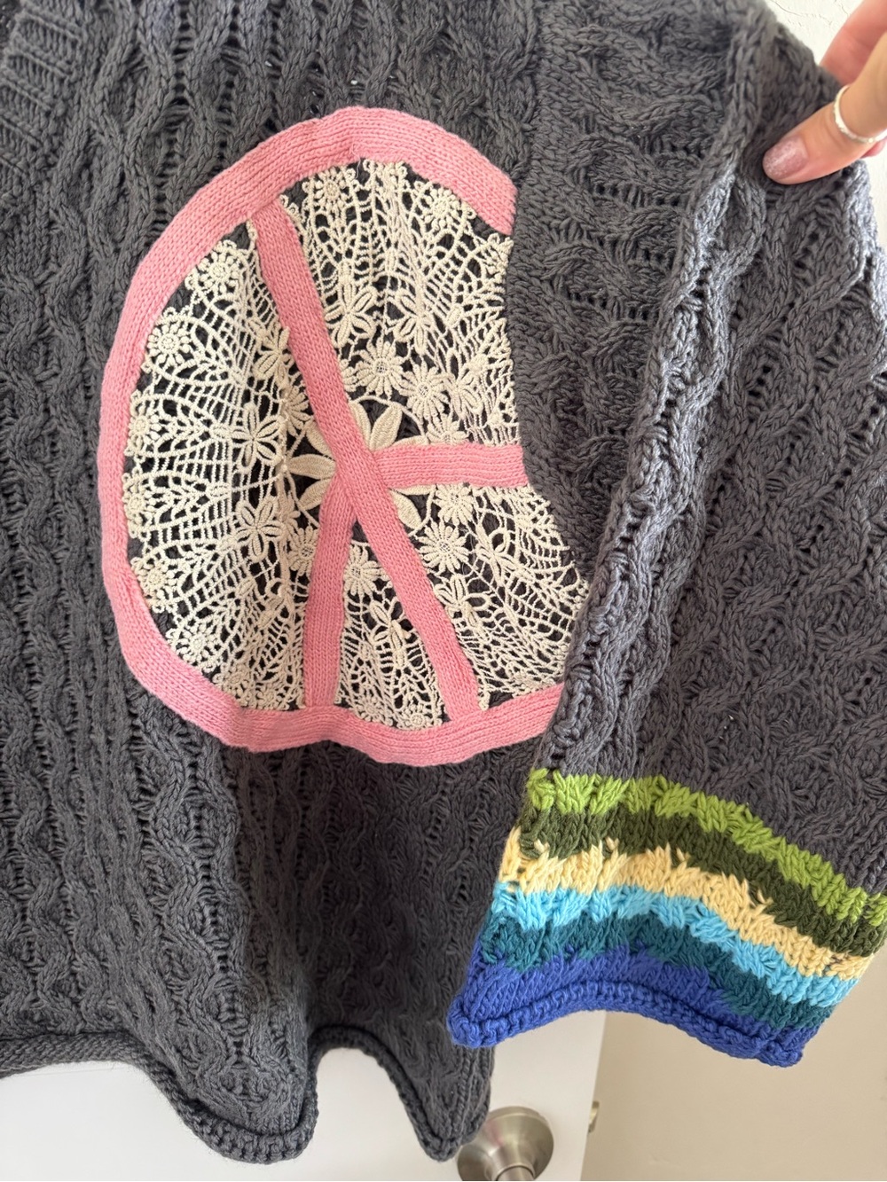 Peace Sign Sweater - Picture 6 of 8